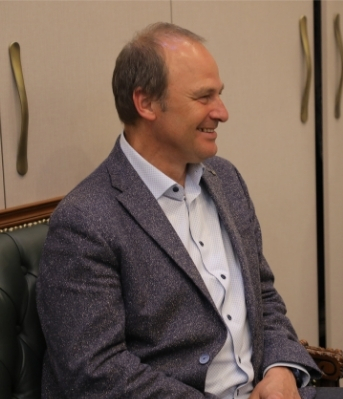 حضور نماینده ارشد MagVenture در ایران